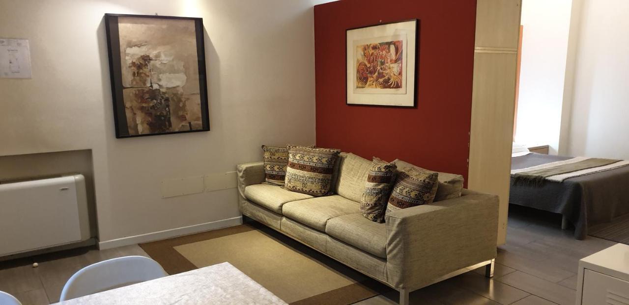 Agora Residenza Aparthotel Mantua Buitenkant foto