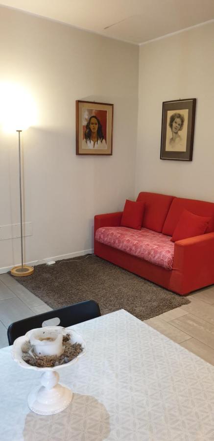 Agora Residenza Aparthotel Mantua Buitenkant foto